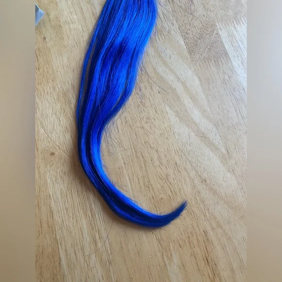 HUMAN HAIR Bright Blue Tape In Extensions 18in 25g - Picture 8 of 10